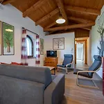 Appartement La Quercia By Interhome