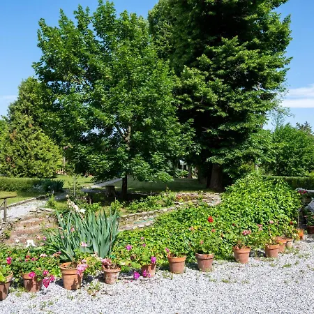 Daire La Quercia By Interhome *